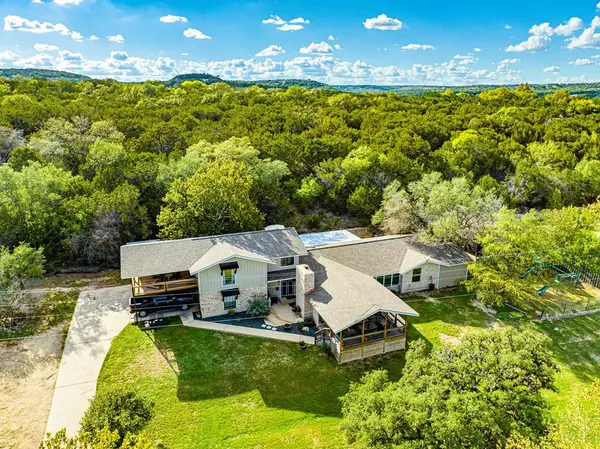 2054 Medina Hwy, Kerrville, TX 78028