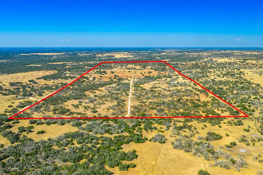 530 Joseph Ln, Harper, TX 78631 - Image #3