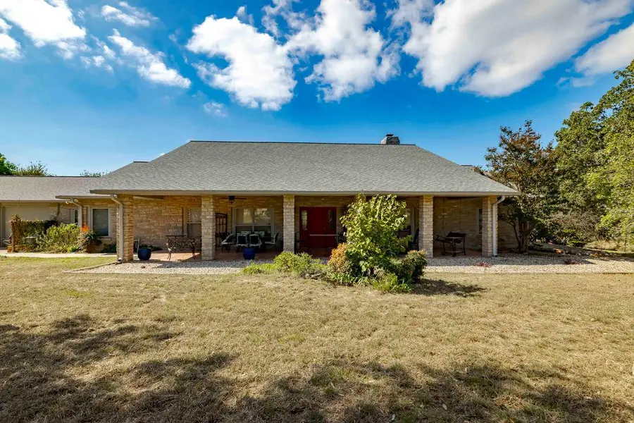 283 W Lacey Oak Pkwy, Kerrville, TX 78028 - #2