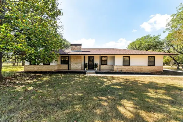 1311 Jackson Rd, Kerrville, TX 78028