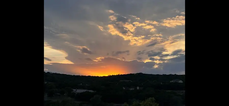 902 Saddlewood Blvd, Kerrville, TX 78028 - #2