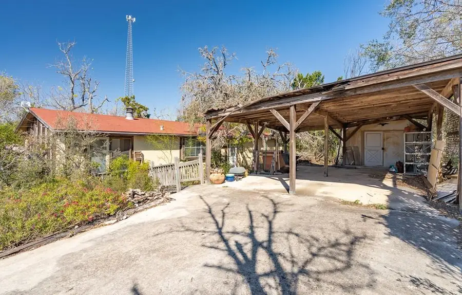 127 Drew Lane, Kerrville, TX 78028 - Image #2