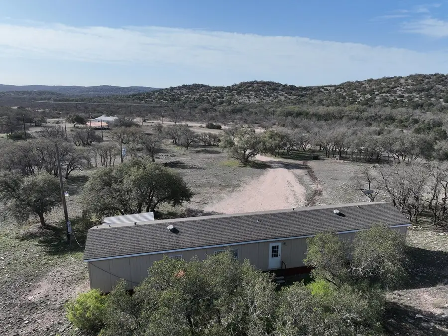 9125 Cr 450, Rocksprings, TX 78880 - Image #2