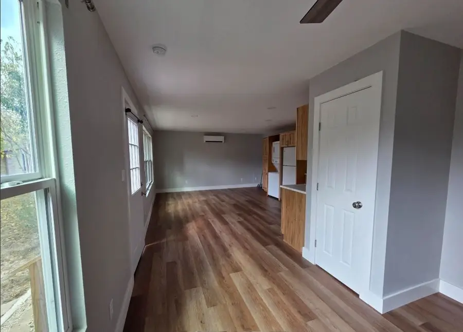 505 East Lane, Kerrville, TX 78028 - Image #3