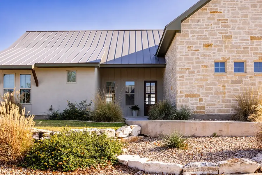 3200-22 Pinnacle Club Dr, Kerrville, TX 78028 - Image #2