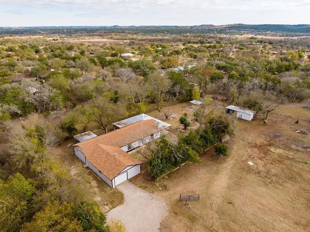213 Verde Hills, Center Point, TX 78010 - Image #1