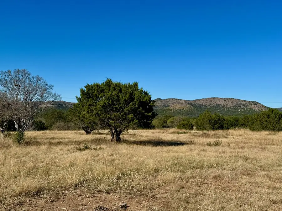 19240 W Hwy 337, Camp Wood, TX 78833 - Image #3