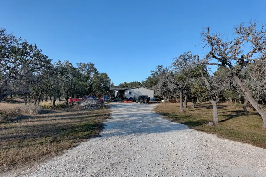88 Wendel Rd, Harper, TX 78631 - Image #3
