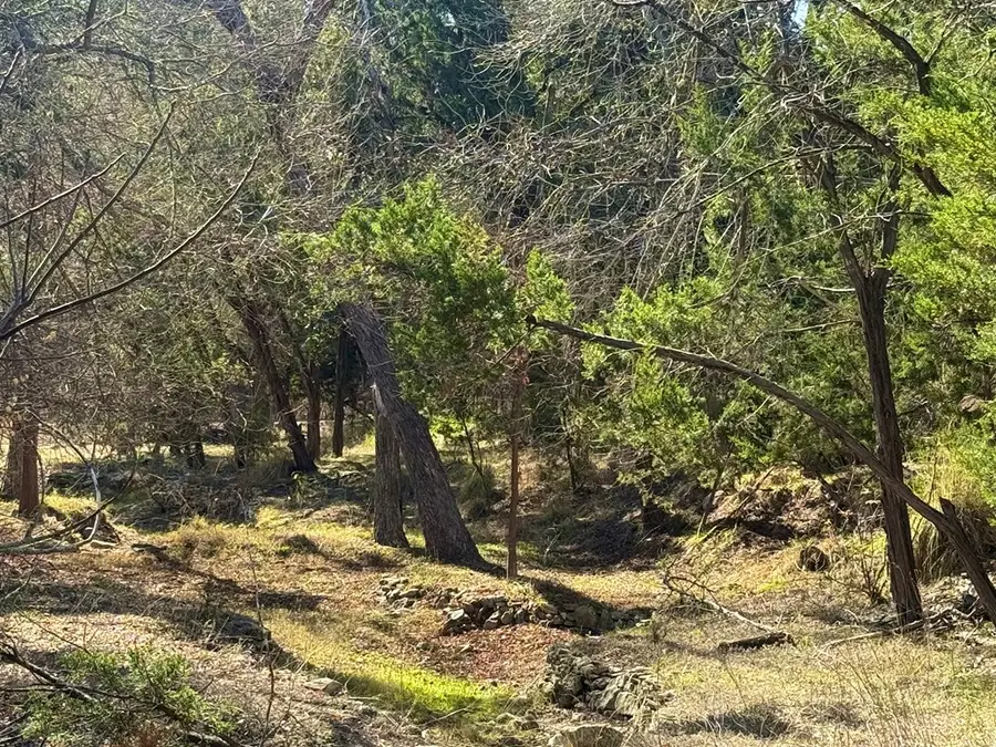 204 Aqua Vista Dr, Kerrville, TX 78028 - Image #3