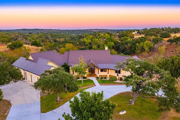 131 Bootlegger Lane, Kerrville, TX 78028