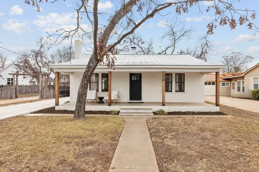 328 W Morse, Fredericksburg, TX 78624 - #2