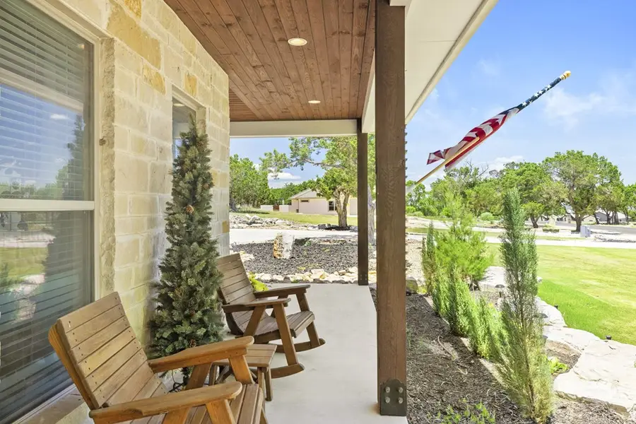 522 S San Juan, Kerrville, TX 78028 - Image #3