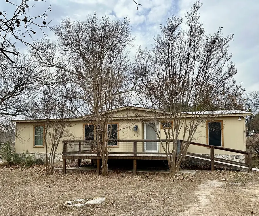 172 N Sleepy Hollow Circle, Kerrville, TX 78028 - Image #2