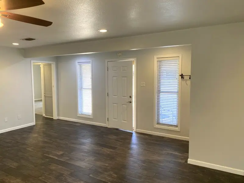 414 Meadow Ridge Dr, Kerrville, TX 78028 - Image #3