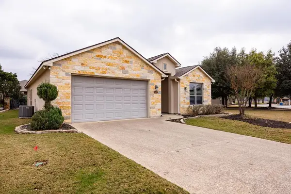 2777 Indian Wells Dr, Kerrville, TX 78028