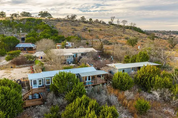 152 Henderson Branch Rd, Ingram, TX 78025