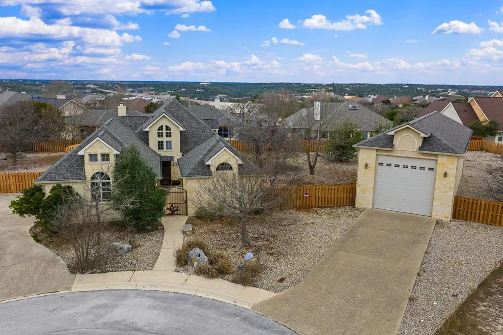 1894 Summit Top Dr, Kerrville, TX 78028 - Image #1