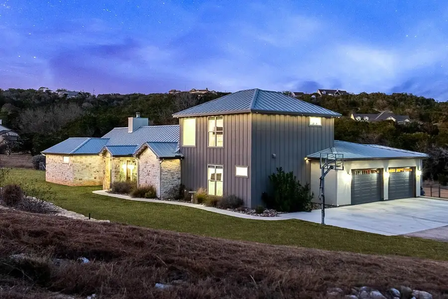491 Stablewood Ln, Kerrville, TX 78028 - Image #2