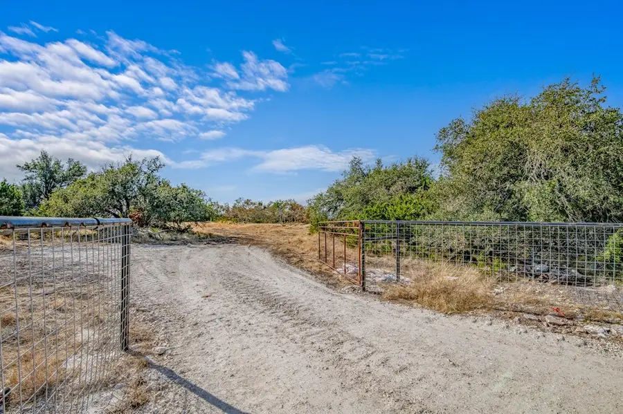 234 Lower Reservation Rd, Harper, TX 78631 - Image #3