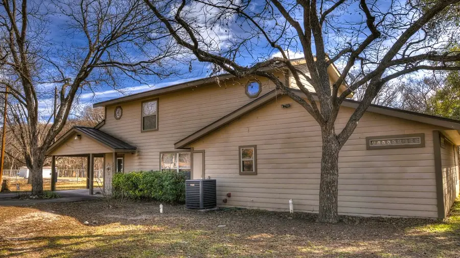 6496 Hwy 83n, Leakey, TX 78873 - Image #2