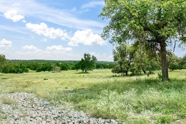 4 Inspiration Loop, Fredericksburg, TX 78624