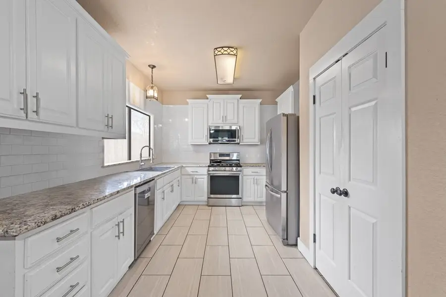 312 Lytle St, Kerrville, TX 78028 - Image #3