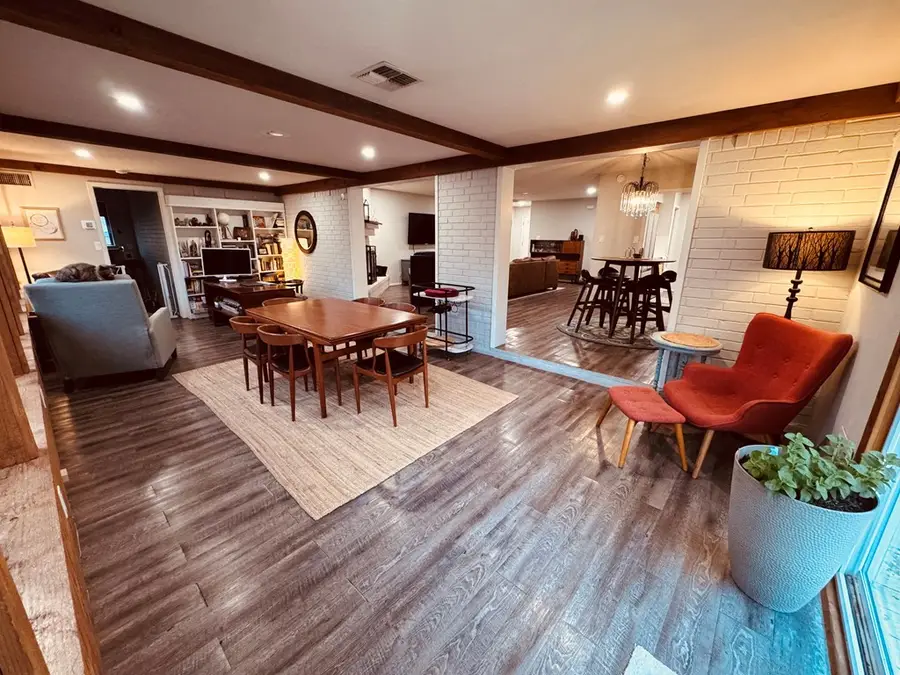 249 Wedgewood Lane, Kerrville, TX 78028 - Image #3