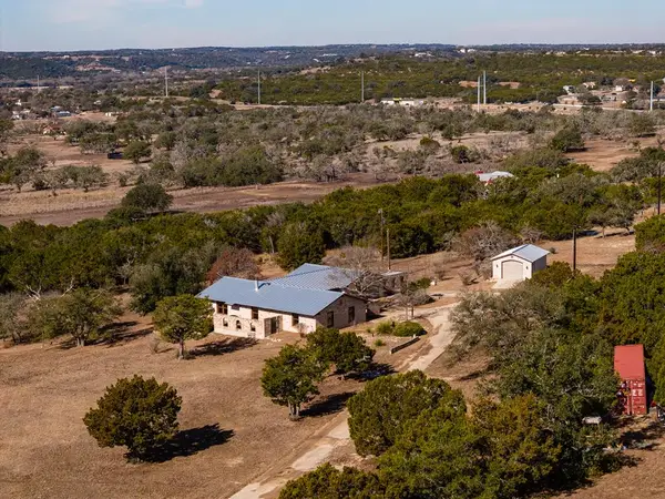 241 Deer Park Lane, Kerrville, TX 78028
