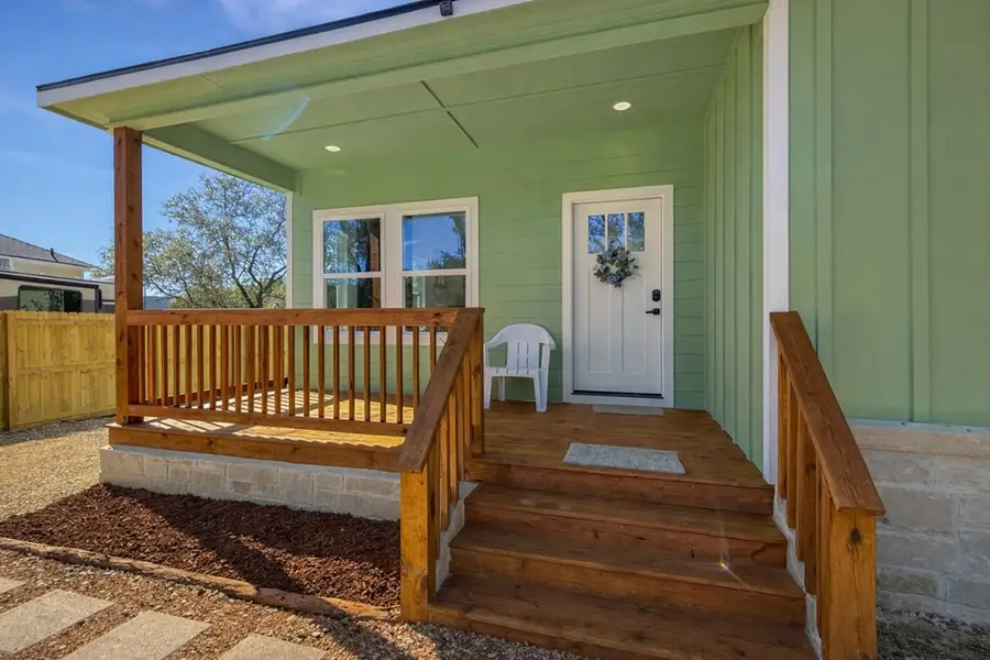 656 Skyline Dr, Bandera, TX 78003 - Image #3