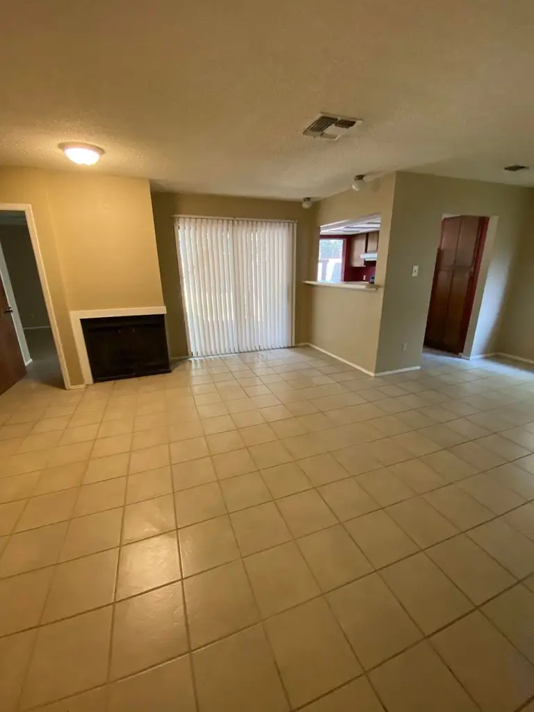 1800 B West Lane, Kerrville, TX 78028 - Image #3