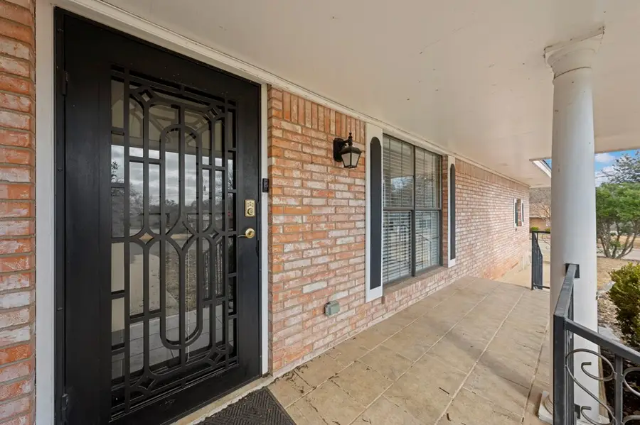 220 Spanish Oak Lane, Kerrville, TX 78028 - Image #3