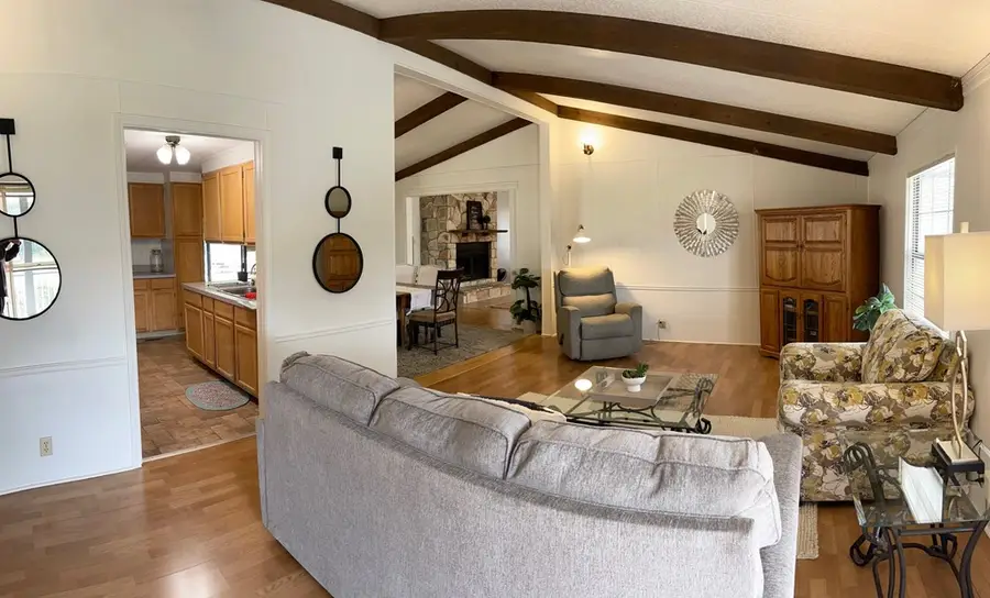 166 Sleepy Hollow Circle, Kerrville, TX 78028 - Image #2