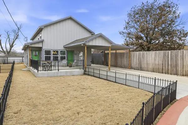 501 N Burleson, Kerrville, TX 78028