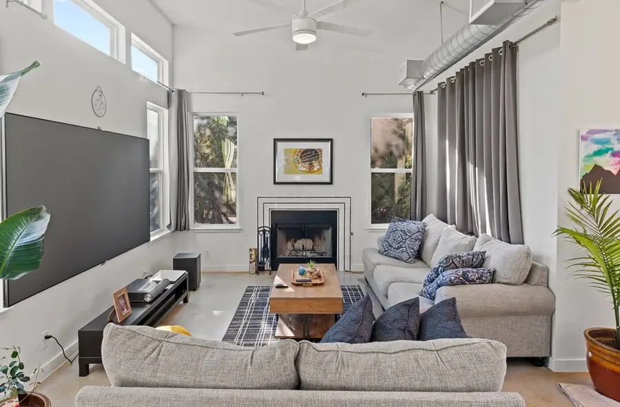 406 Greenleaf, Kerrville, TX 78028 - #3