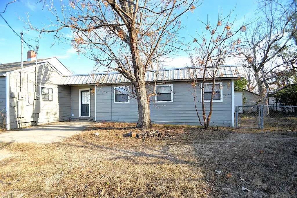 1707-A E Main St, Kerrville, TX 78028 - #1