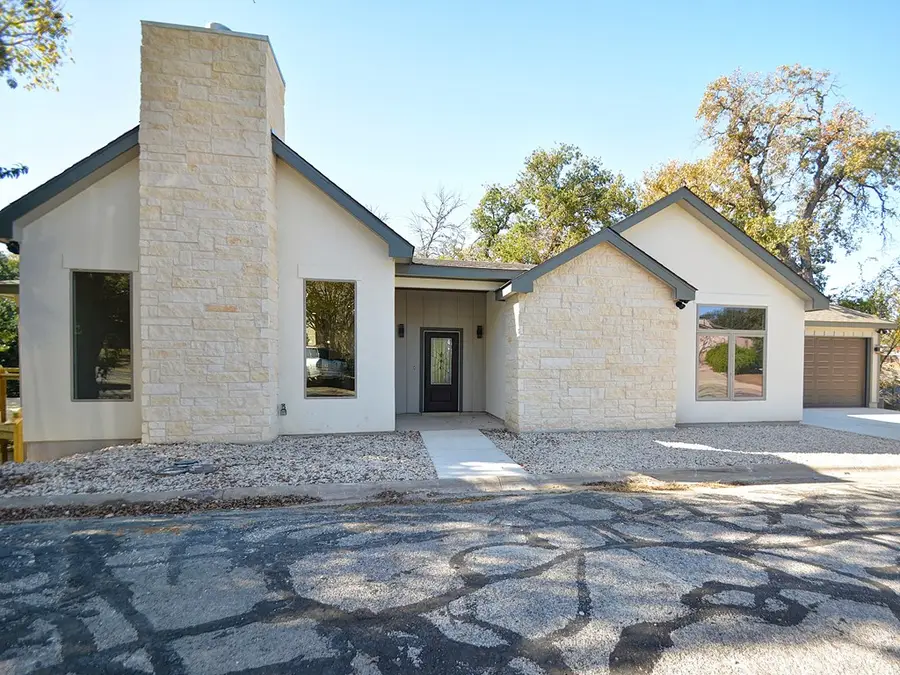 233 Old Oaks Path, Kerrville, TX 78028 - #2