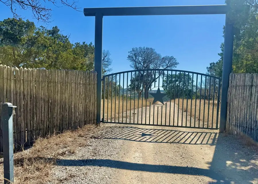 135, 145 Jon Bevan Lane, Ingram, TX 78025 - #2