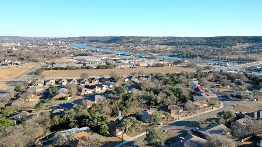 131 Homestead Dr, Kerrville, TX 78028 - #2