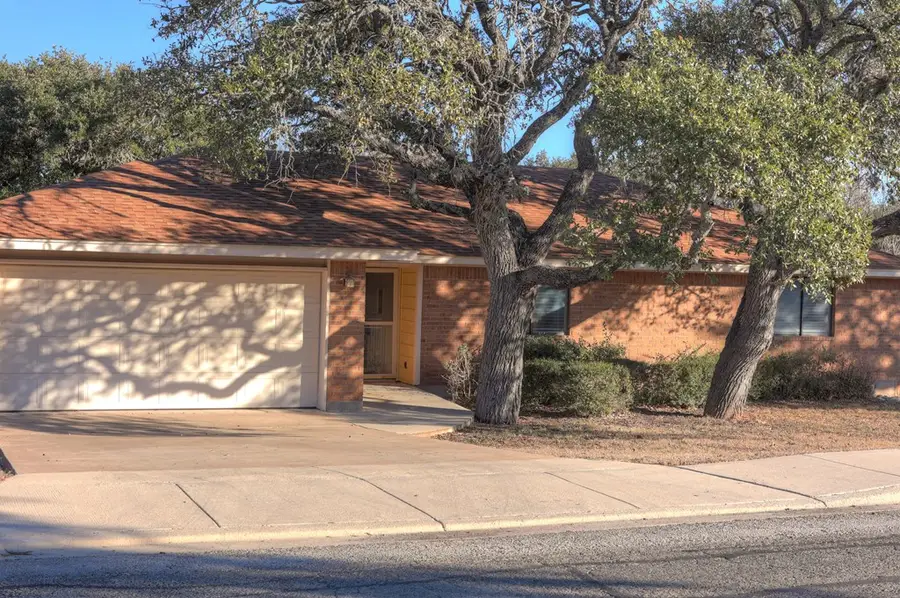 131 Homestead Dr, Kerrville, TX 78028 - #3