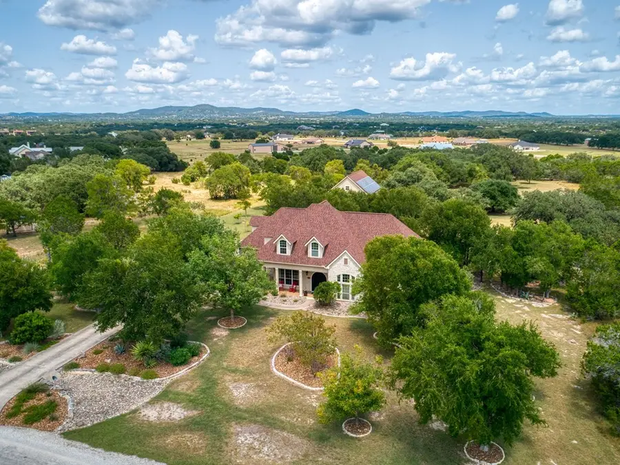 181 Highland Meadows, Bandera, TX 78003 - #2