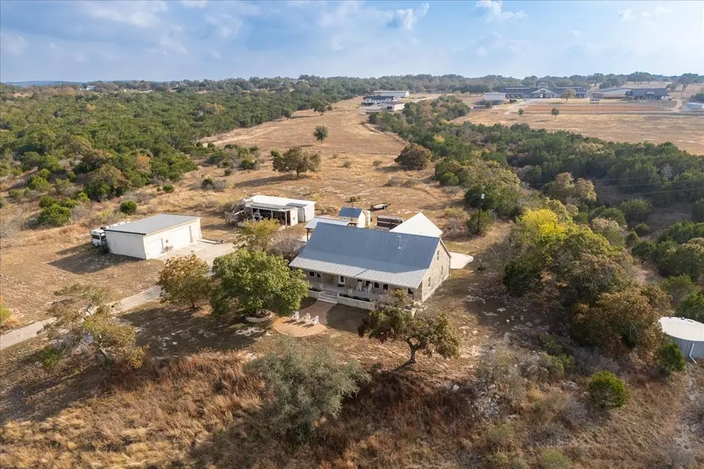 127 Camp Alzafar Rd, Boerne, TX 78006 - #1