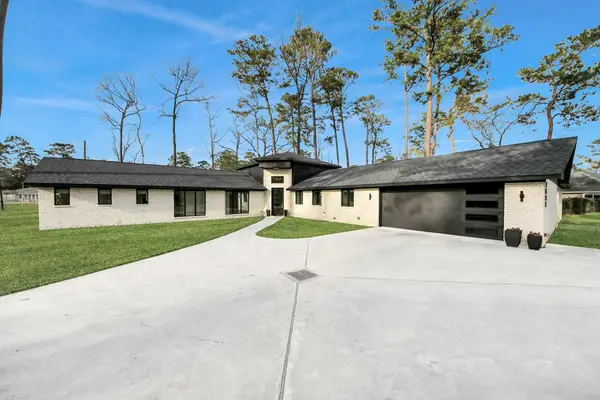 1601 Sycamore Ln, Kingwood, TX 77339