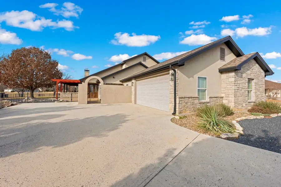 2951 Dry Hollow Drive, Kerrville, TX 78028 - #2