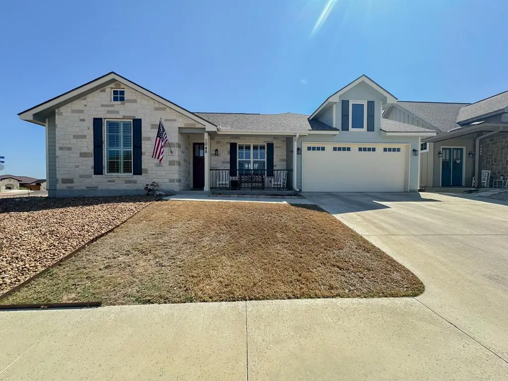 1048 Roanoke Ln, Kerrville, TX 78028 - #1