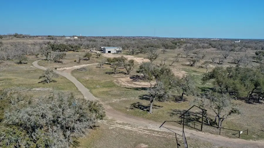 200 Mosel Rd, Harper, TX 78631 - #3