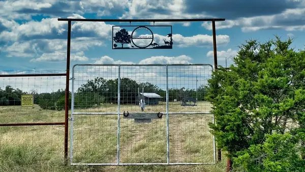 11548 NW Turkey Trail, Fort McKavett, TX 76841