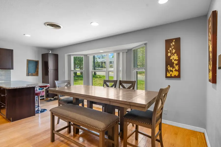 711 Cardinal Dr, Kerrville, TX 78028 - #3