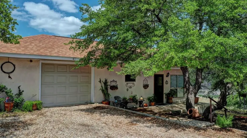 185 Cougar Park Rd, Hunt, TX 78024 - #1