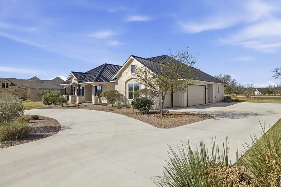 1020 Cielo Dr, Kerrville, TX 78028 - #3