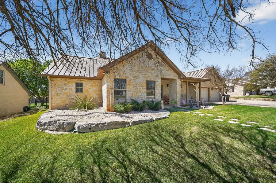 204 W Red Oak Lane, Ingram, TX 78025 - #2